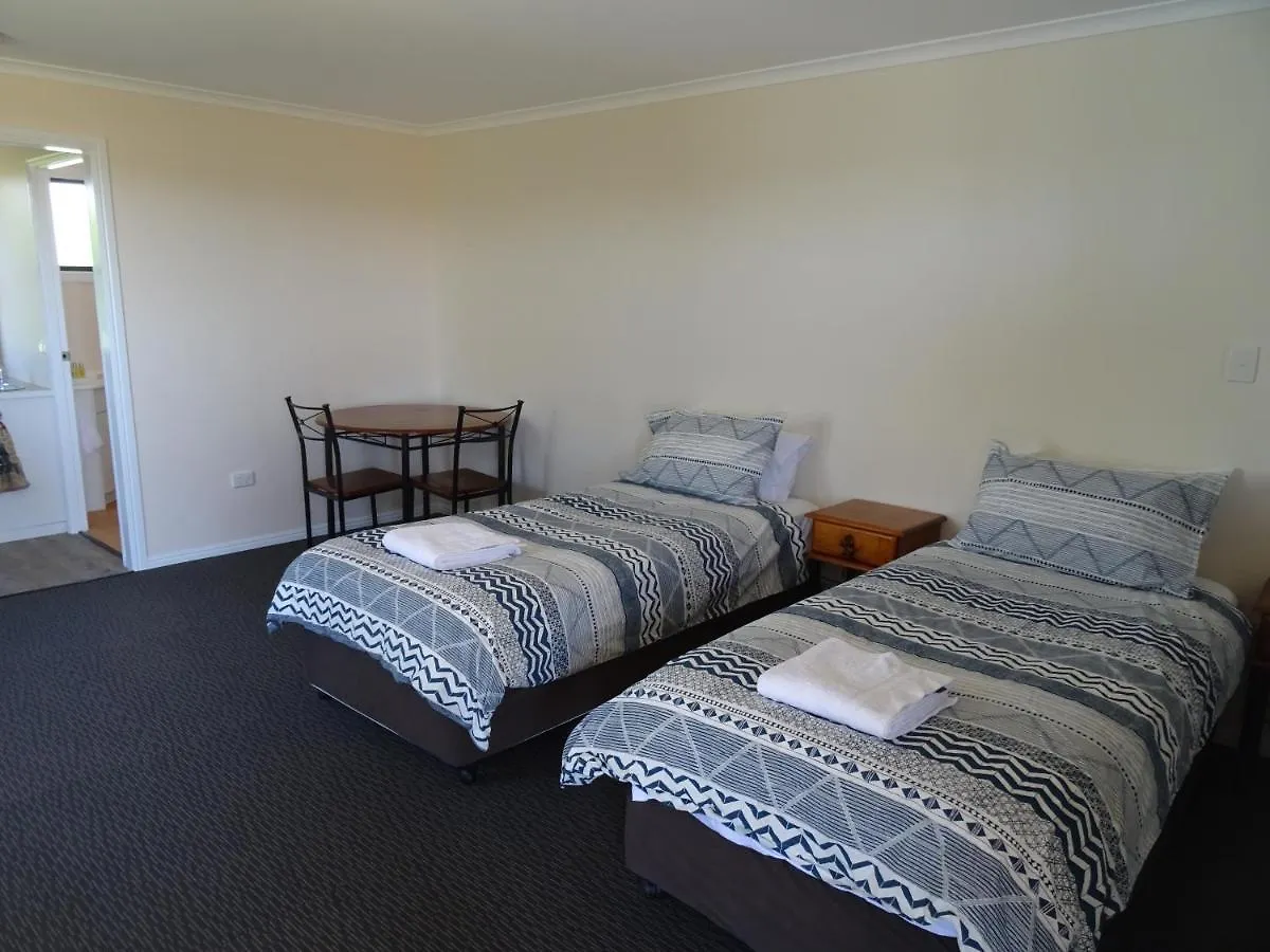 לינה וארוחת בוקר Moffatdale Redgate Country Cottages אוסטרליה